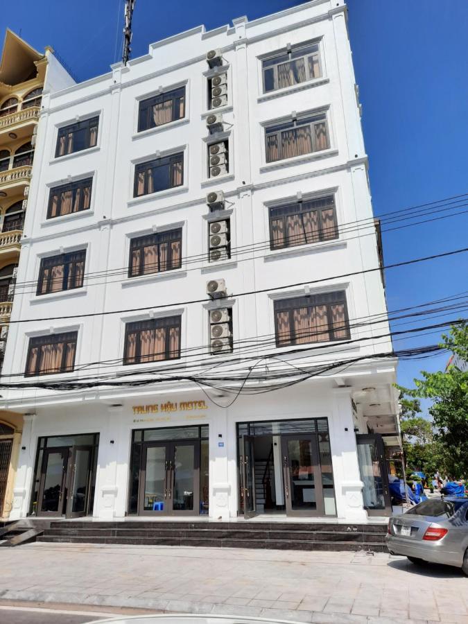 Mong Cai Nha Nghi Trung Hau酒店 外观 照片