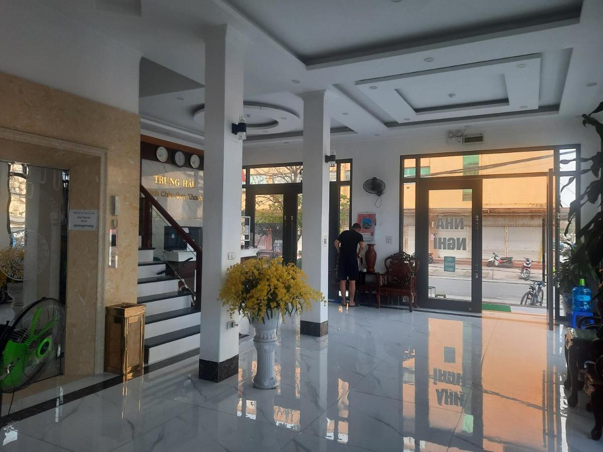 Mong Cai Nha Nghi Trung Hau酒店 外观 照片